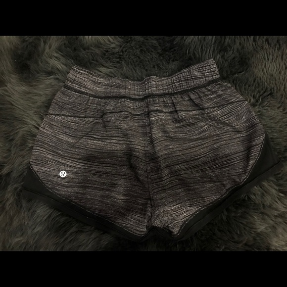 lululemon athletica Pants - ‼️SOLD‼️Reversible lululemon shorts